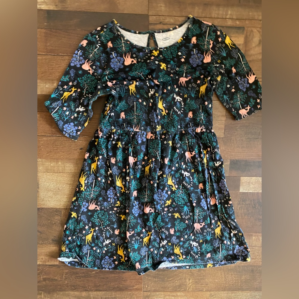 Girls dress